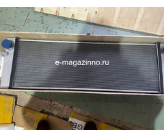 Радиатор охлаждения водяной XB00004994, XB00004995 Hitachi